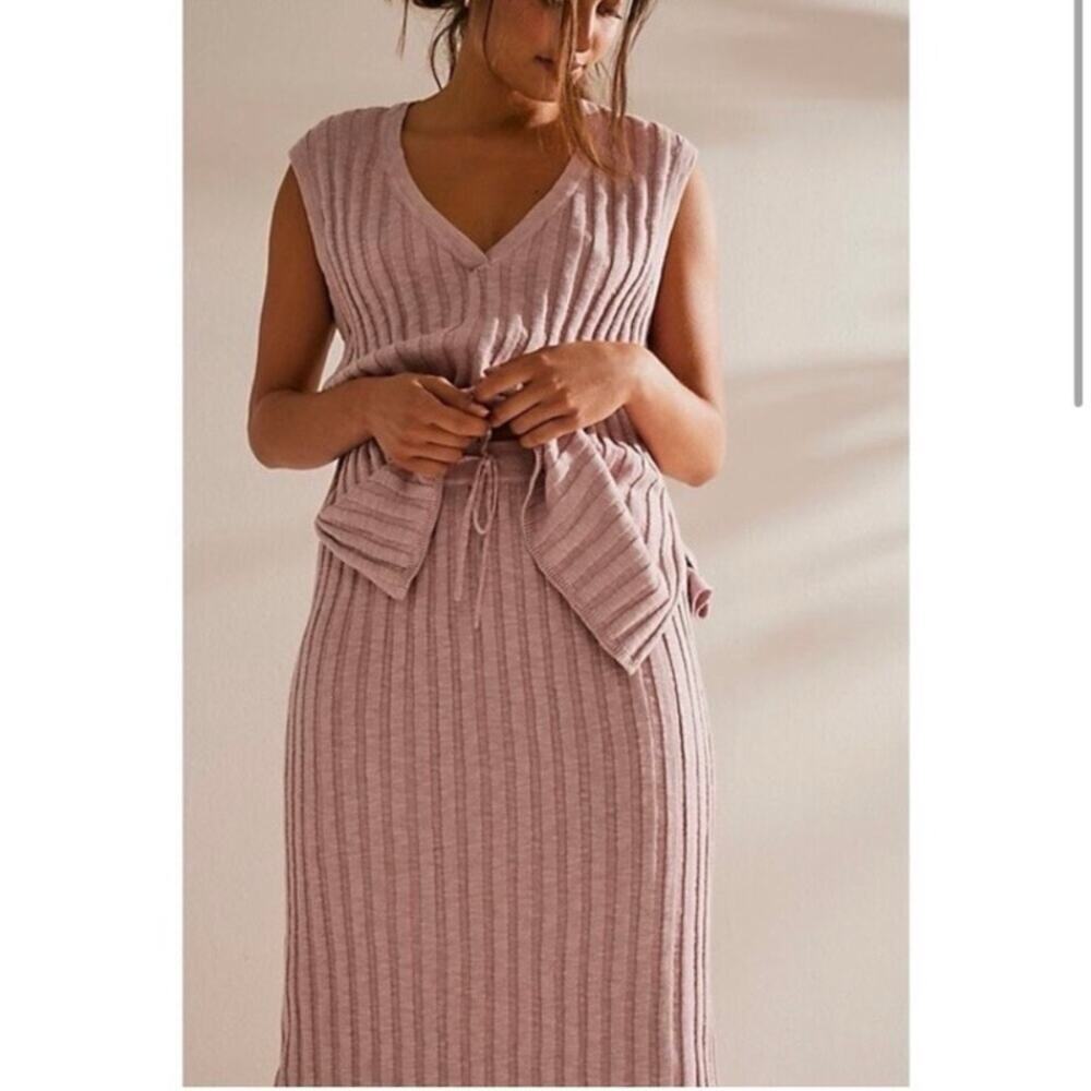 Free People Beach Sz L Veda Ribbed Knit Two Piece Skirt Set Dusty Mauve Pink - Picture 2 of 16